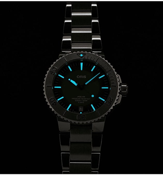 Oris Oris Aquis Payoon Limited Edition 01 400 7763 4117-Set механические мужские часы часы крупный план зеленый циферблата